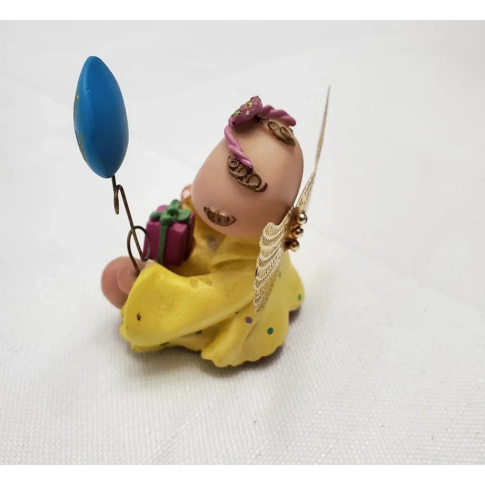 Angel Cheeks Figurine Happy Birthday W/ Blue Balloon Russ‎ Kirk VGC